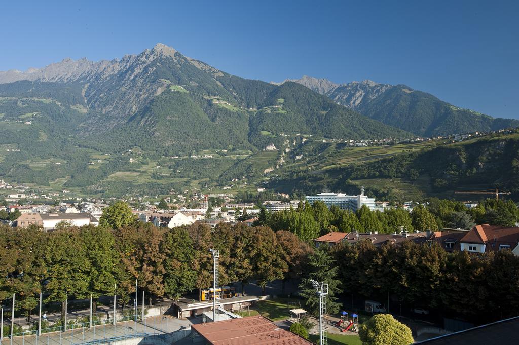 Hotel Lux Merano Exterior foto